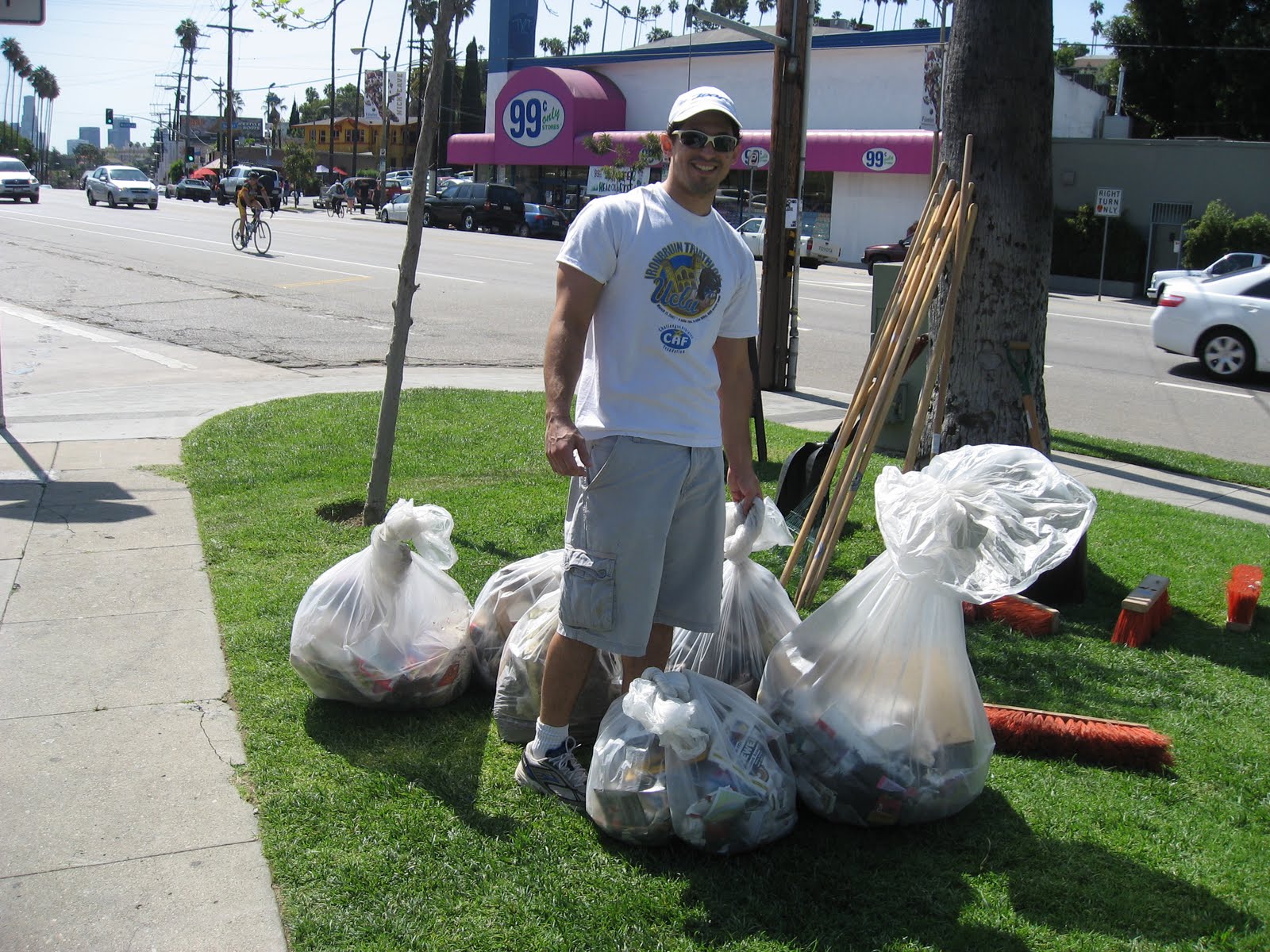 Los Angeles Neighborhood Clean Up Project Pictures from March 28th