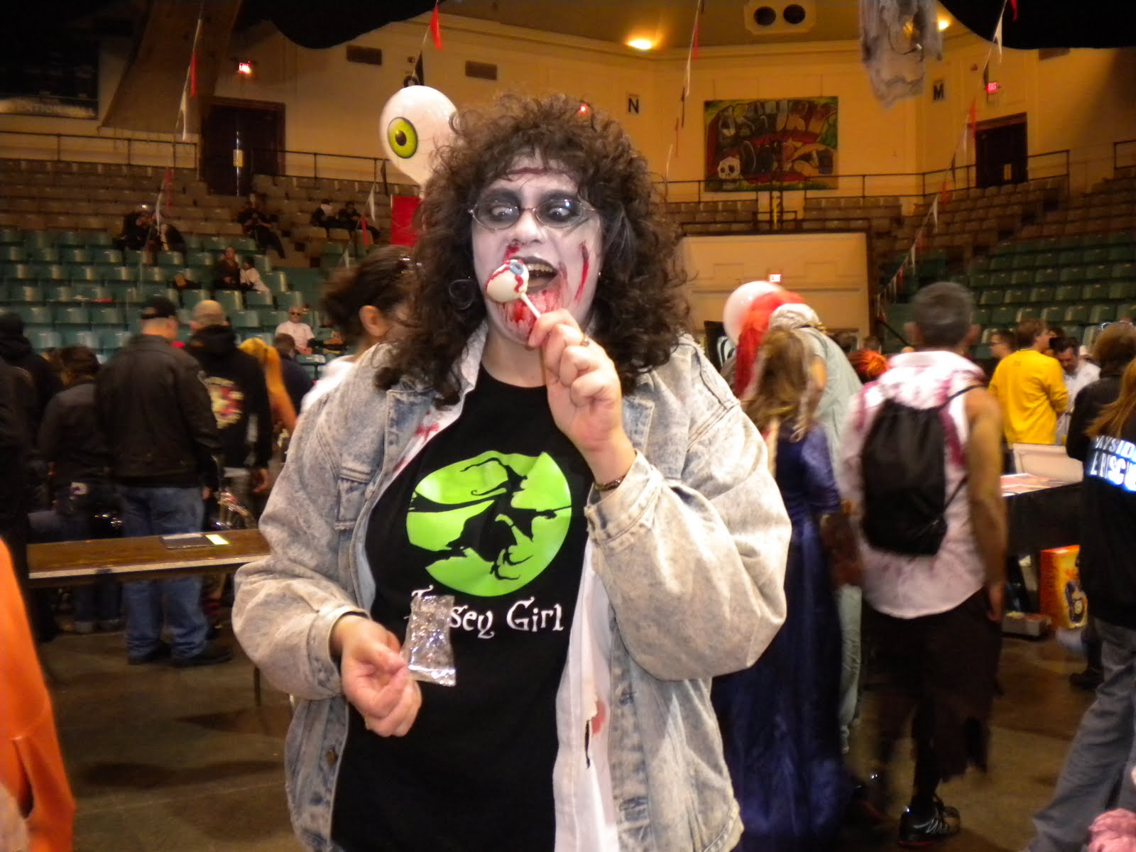 eating eyeballs scene horror movie eating eyeballs scene horror movie