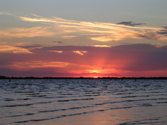 [ocaso+rio+gualeguaychu.jpg]