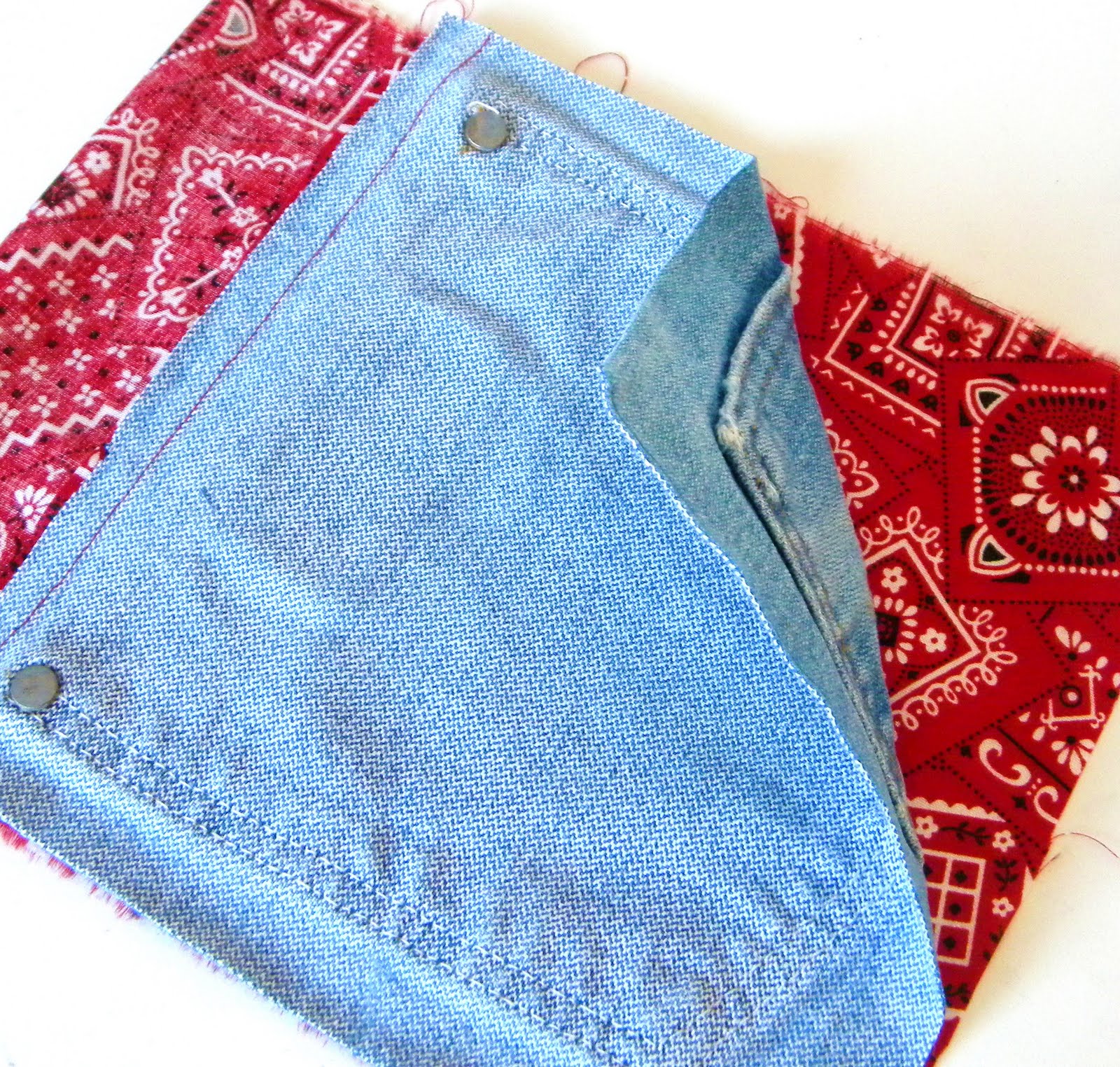 Simply Soares Jean Pocket Pot Holder Tutorial