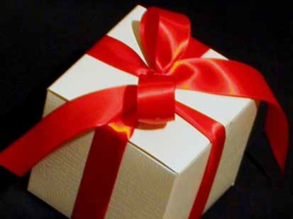 [Valentine+Gift+Box-2.jpg]