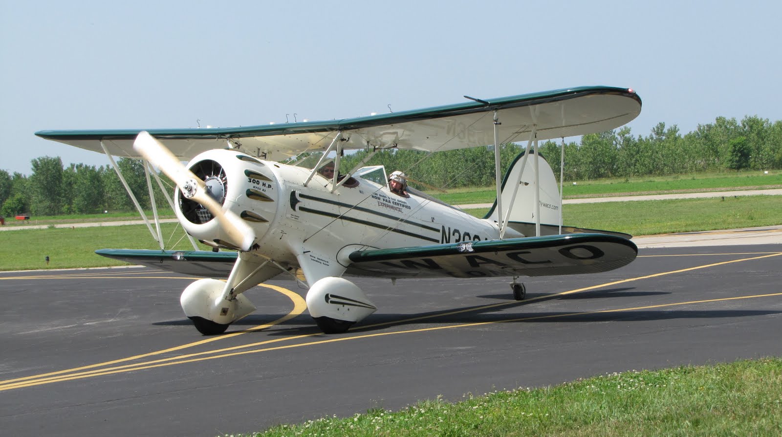 The Aero Experience Classic Aircraft Waco YMF at Waco FlyIn, Creve