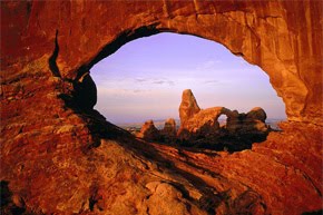 [utah-page-arches-national-park-rock-window-large.jpg]