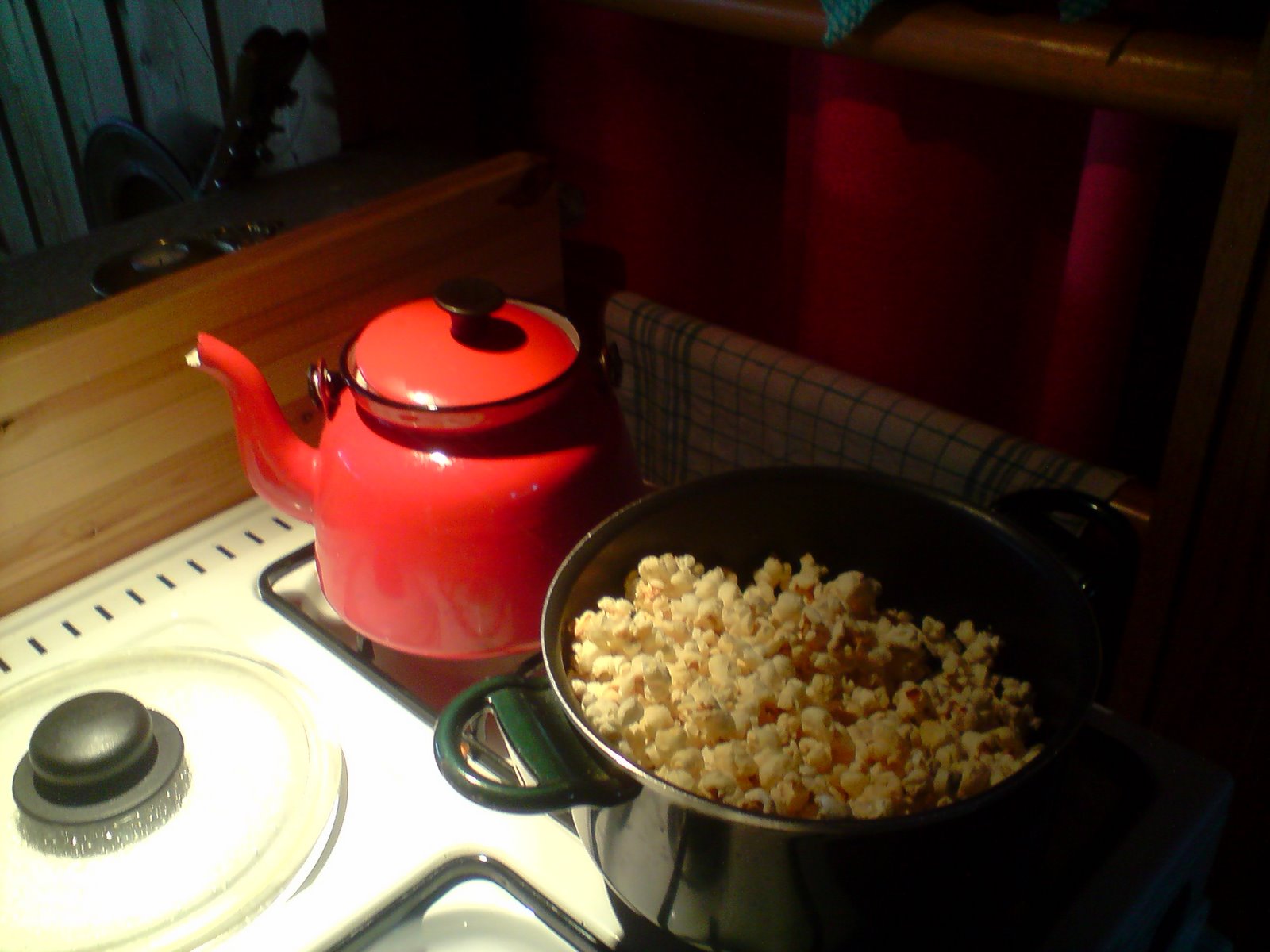 [P260808_18.47[01].JPG]