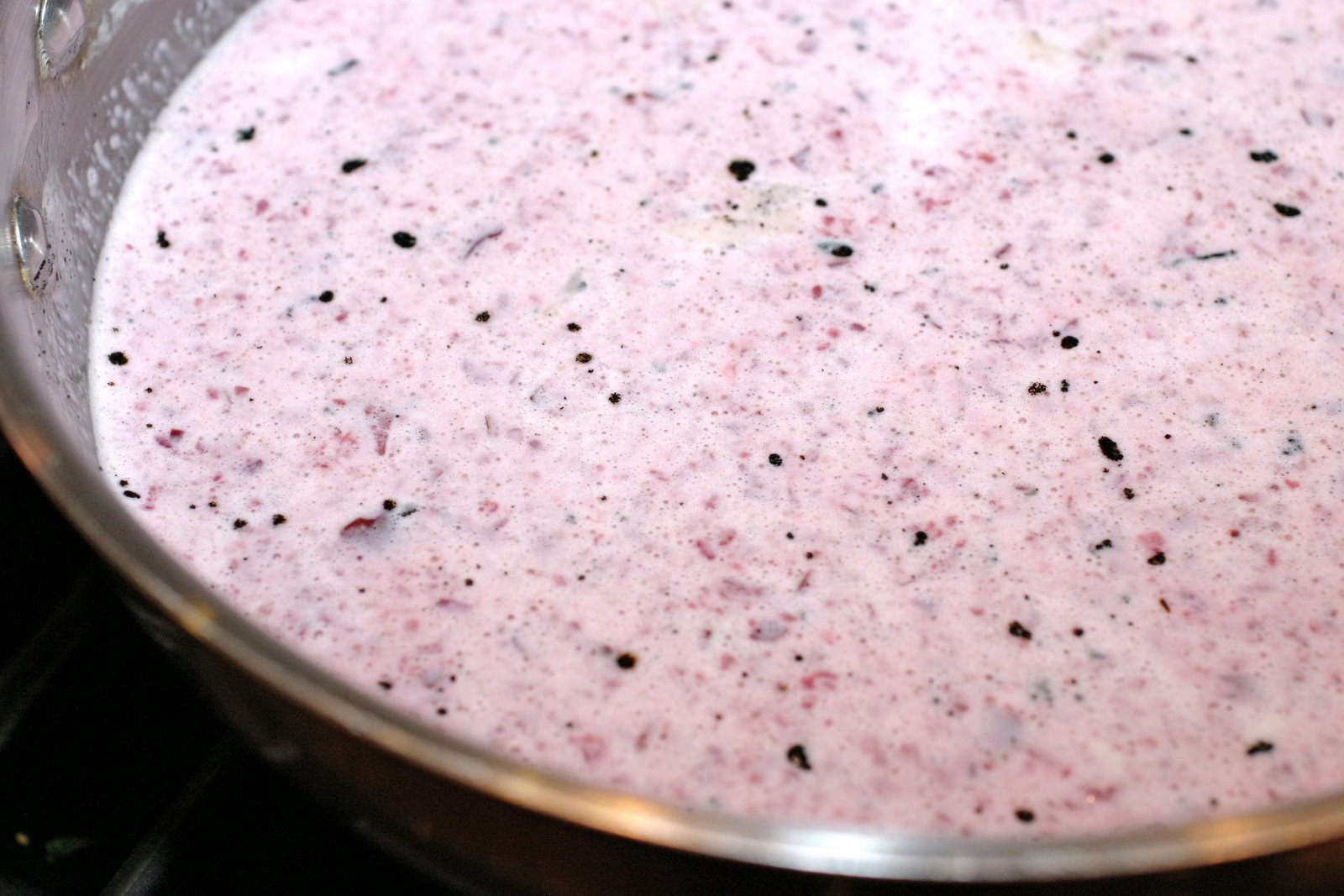 [mixture+on+stove.JPG]