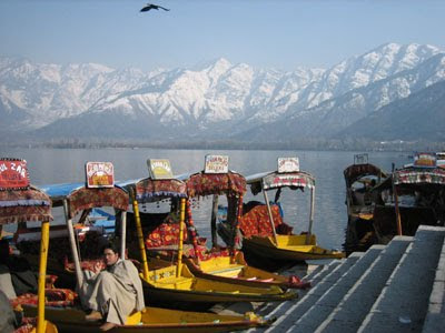 Beautiful Place in India - Jammu Kashmir... Beautiful Photos... - Page 2 Dal+lake+Kashmir