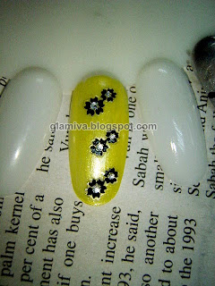 yellow black and white flower sticker nail art during mary jim workshop kota kinabalu