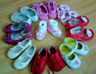 Toddlers Shoes on These Are My Daughter S Shoe Collection With Her First Baby Booties At