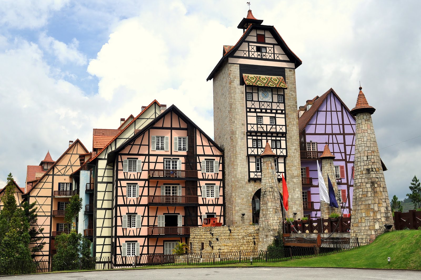 Colmar Tropicale Malaysia