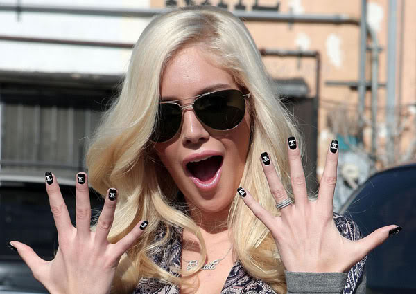nail art design celebrity