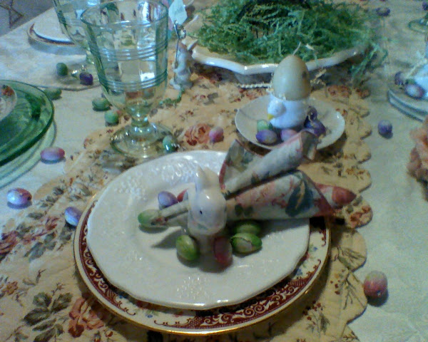 dining room Easter table