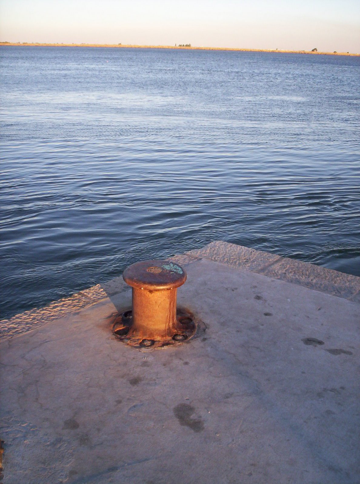 [2008+029.JPG]