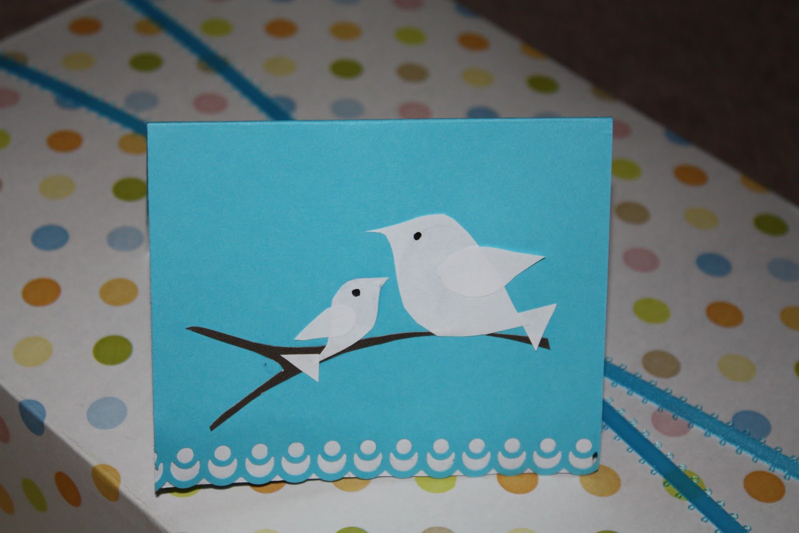 How to wrap a gift card for a baby shower juegos