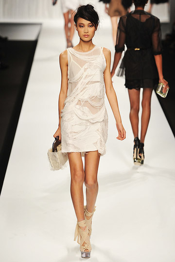 [fendi5.jpg]