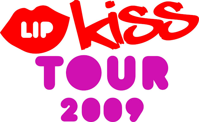 LIP KISS TOUR 2009