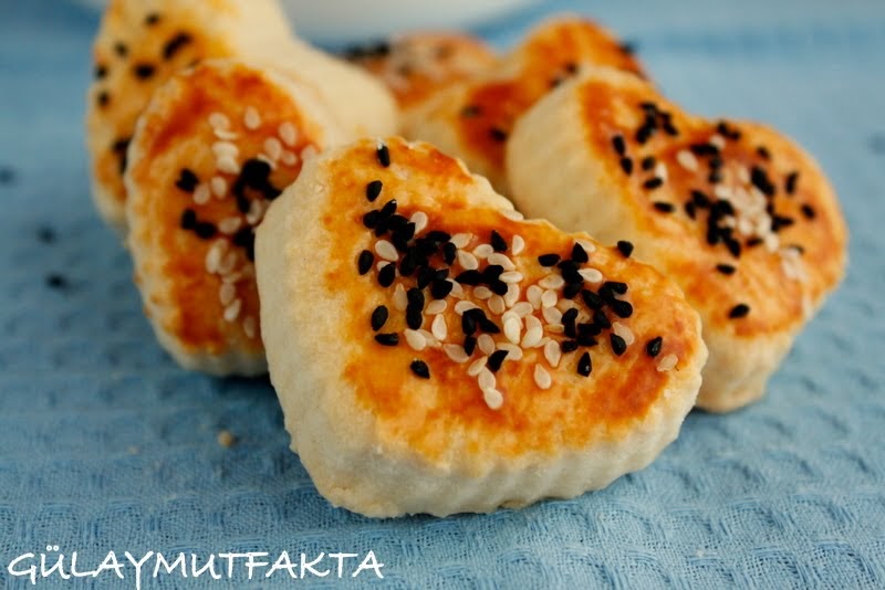 gülay mutfakta Tuzlu Kurabiye