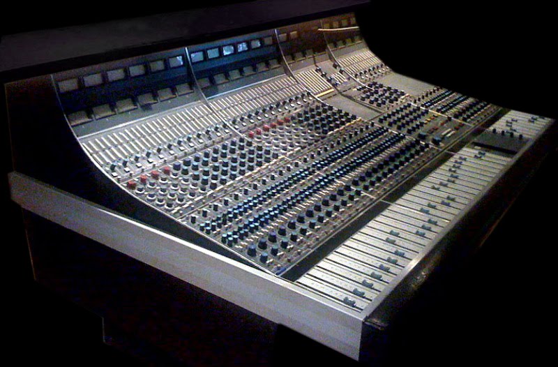Neve 8058