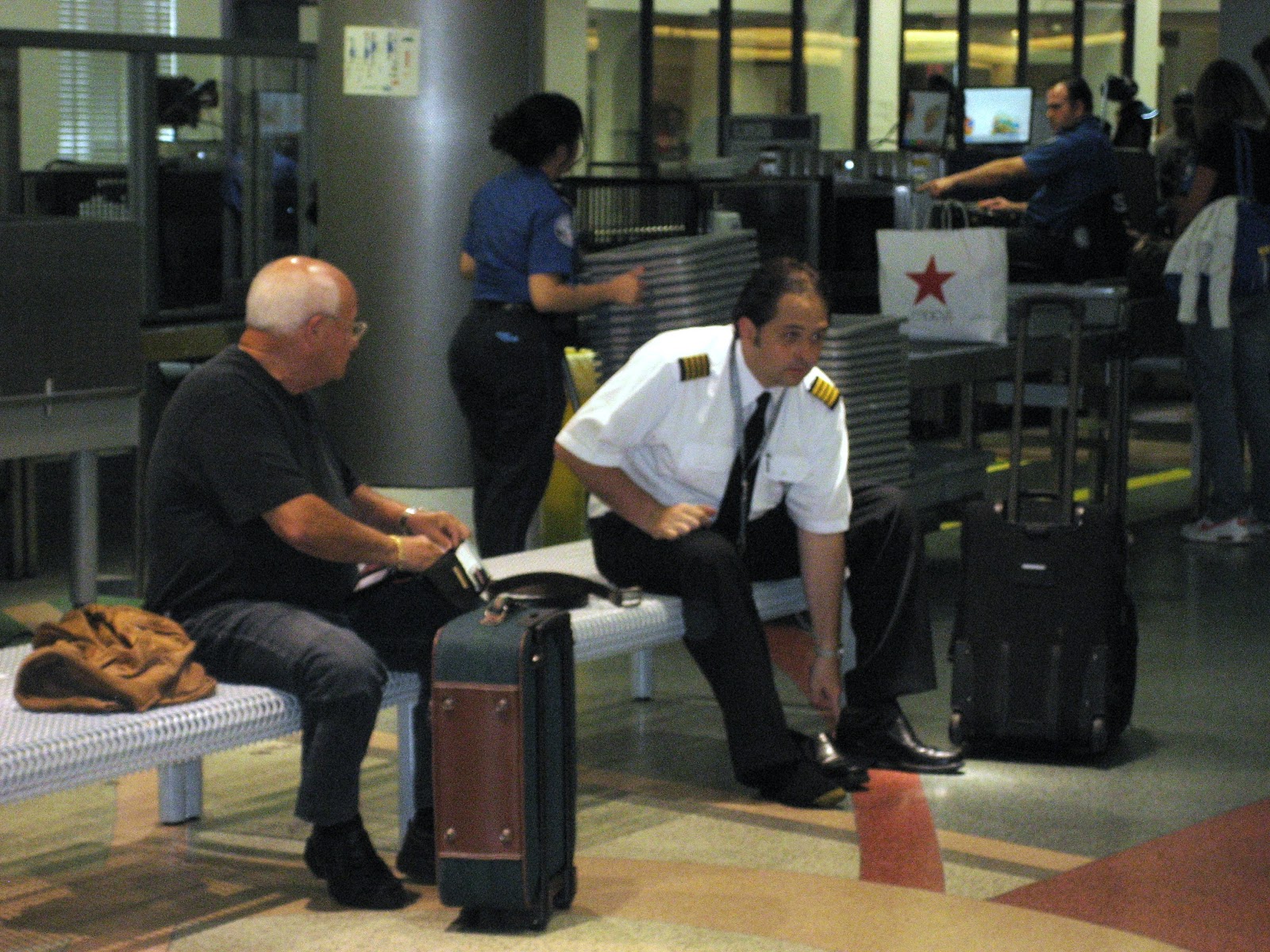 Denver+international+airport+security+checkpoints