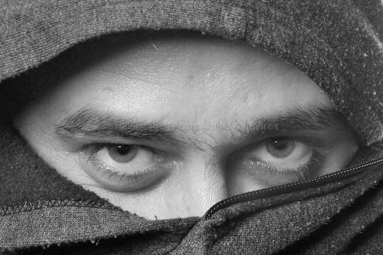 [1000imagensCAHSTOZO.jpg]