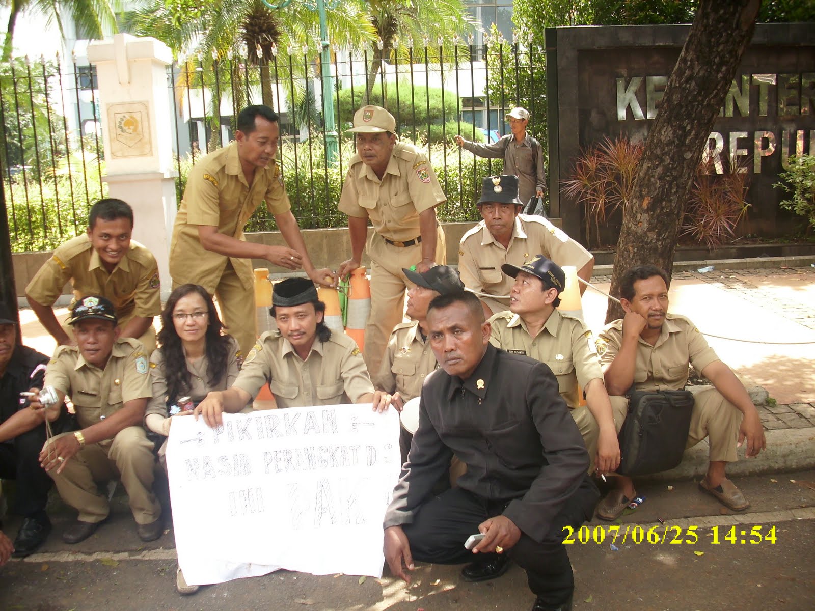 persiapan anggaran untuk pengangkatan PNS