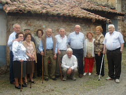 NUESTROS MAYORES CON LOS INVITADOS