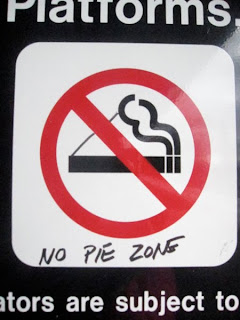 Smoking Sign Pie