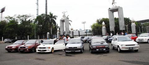 parkir rame2 senayan