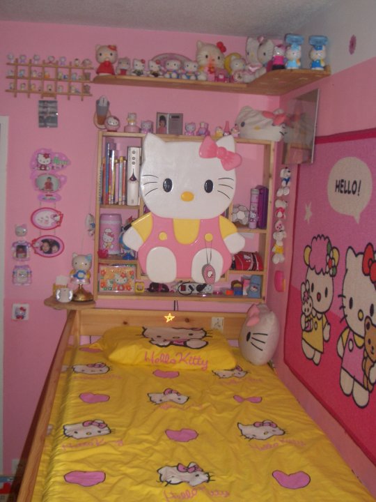 HELLO KITTY POINT IMMAGINI DI HELLO KITTY