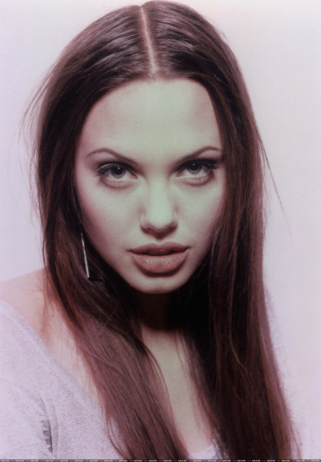 Shiny Dolls & Shiny Stars: Angelina Jolie Teen Model Shots