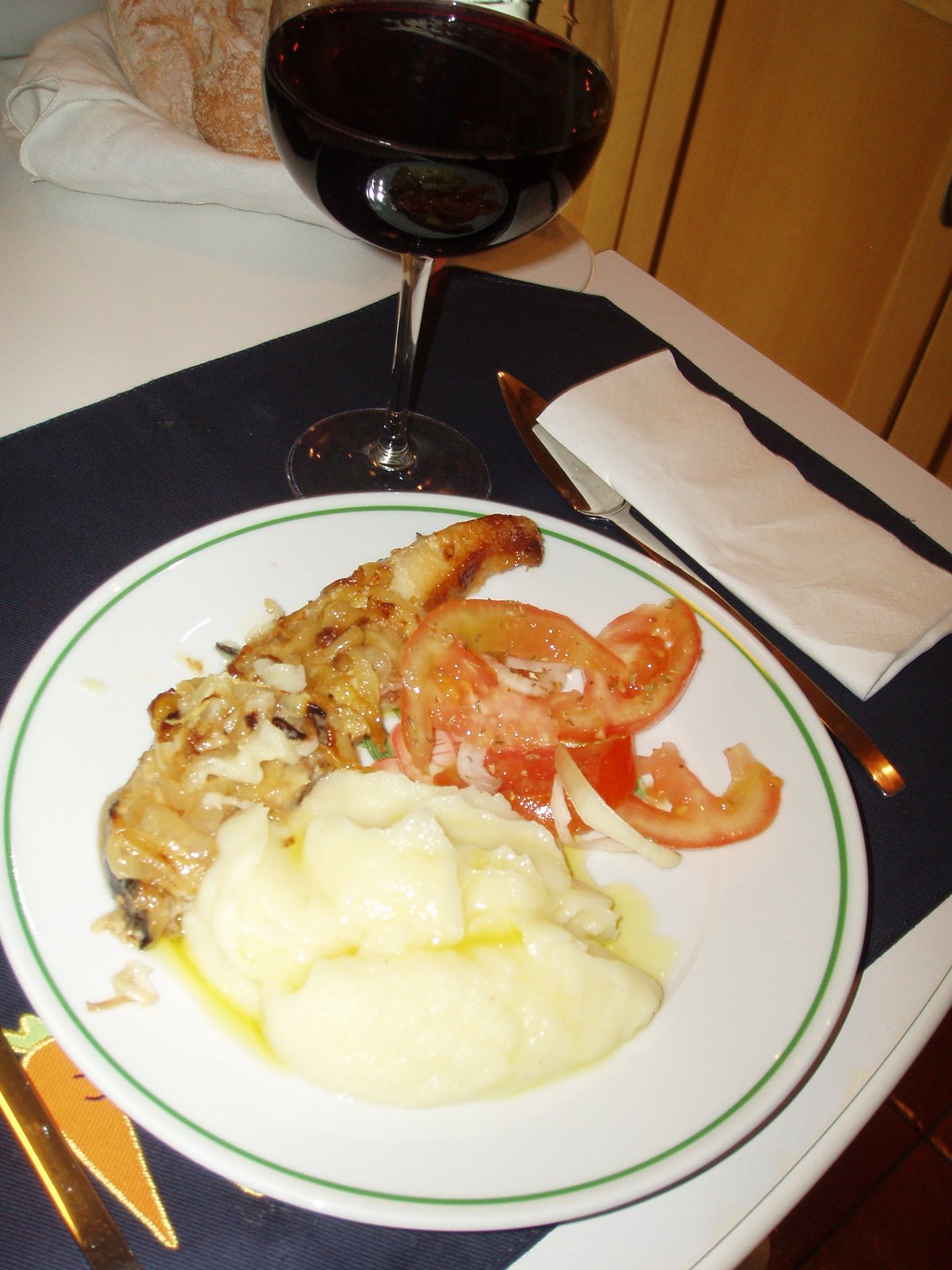 [P1010076.JPG]