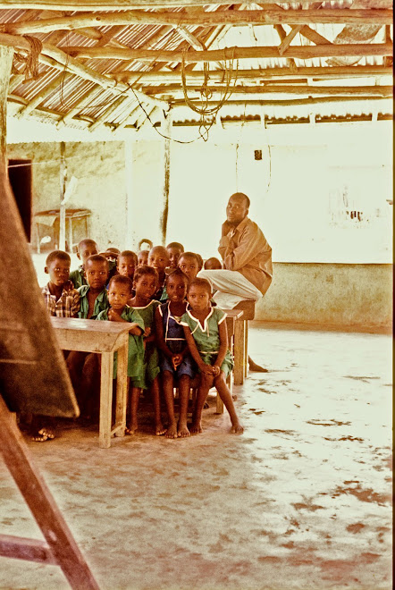 primary school on road to Panguma