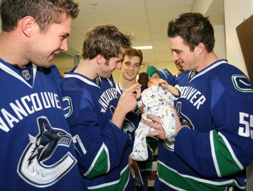 Funny Canucks Pics
