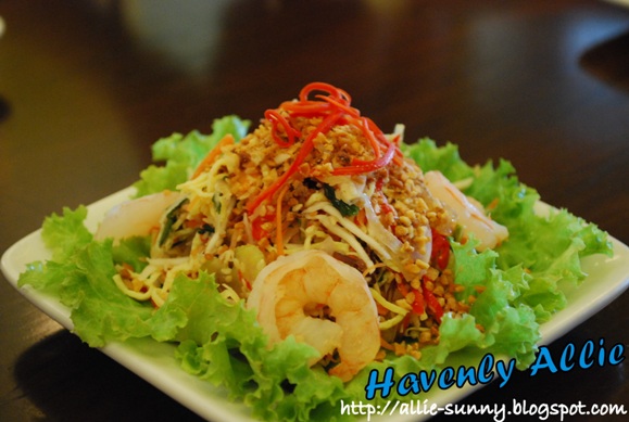 Sour Green Mango Salad