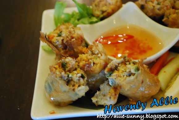 Crisp Fried Hanoi Rolls