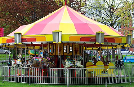 [Amherst-Rotary-Community-Fair-ride-2.jpg]