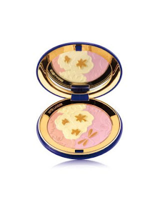 Featured in Estée Lauder's signature navy blue compact with golden cartouche Featured in Estée Lauder's signature navy blue compact with golden cartouche