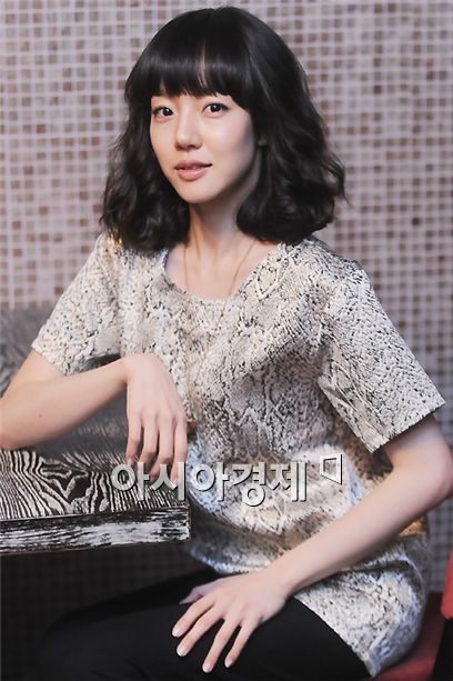 StarsBuz: Lim Soo-jung to attend Calvin Klein show in Shanghai