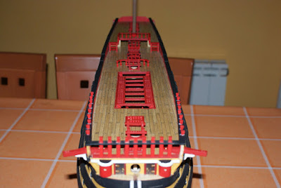 El rincón de Julián: La barandilla y las escalera de la cubierta de la