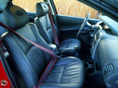 Dodge Neon RT Dodge Neon (2000–2005) Sales of the second generation model 