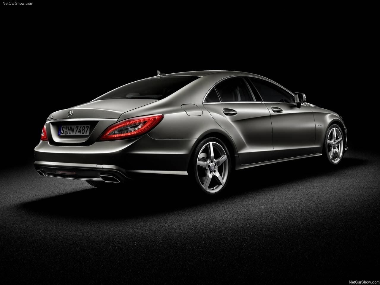 http://1.bp.blogspot.com/_lsyt_wQ2awY/THEsKs0v38I/AAAAAAACEWk/ac4-dBOx7k8/s1600/Mercedes-Benz-CLS-Class_2012_1280x960_wallpaper_06.jpg