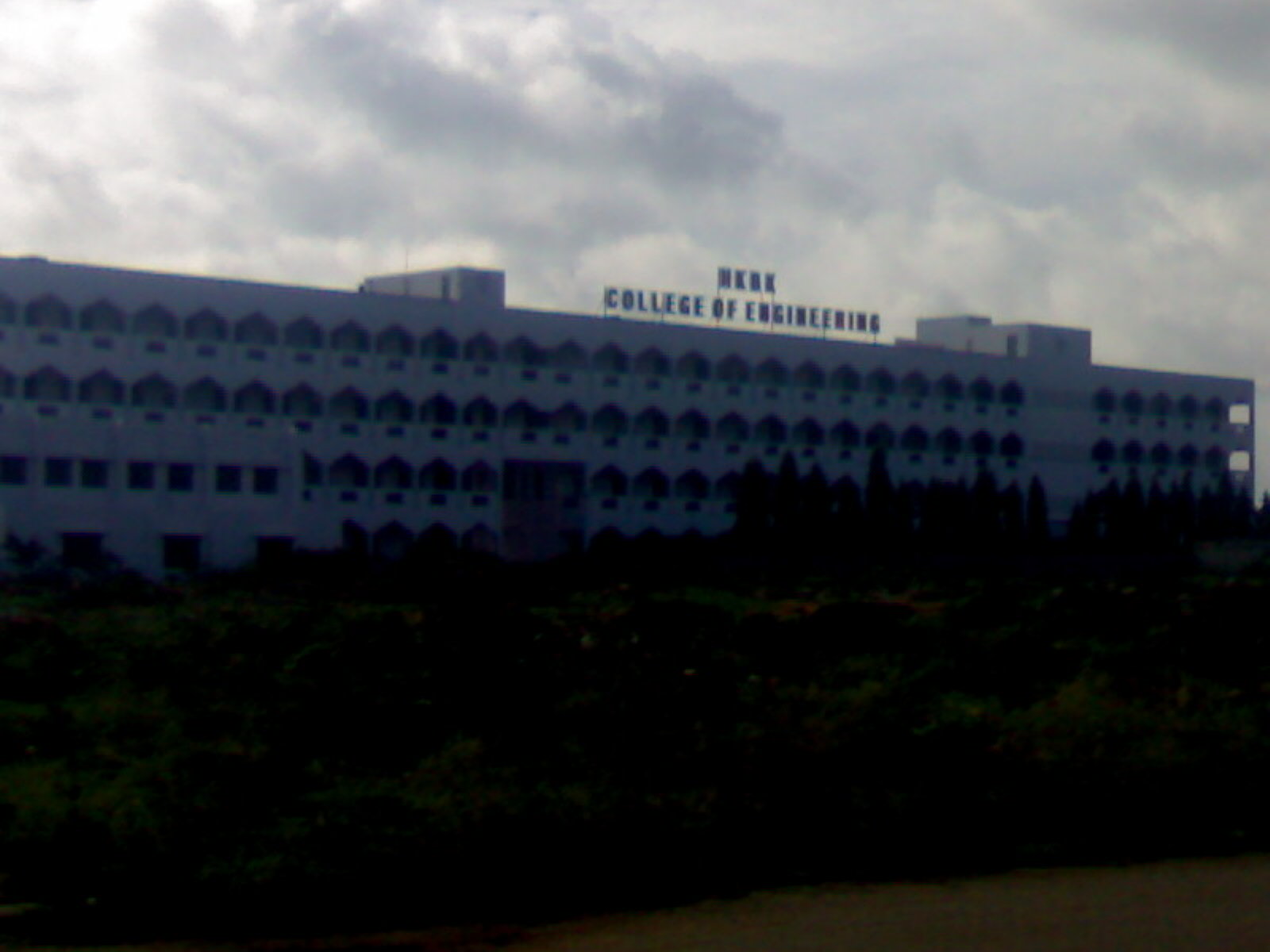 Hkbk College