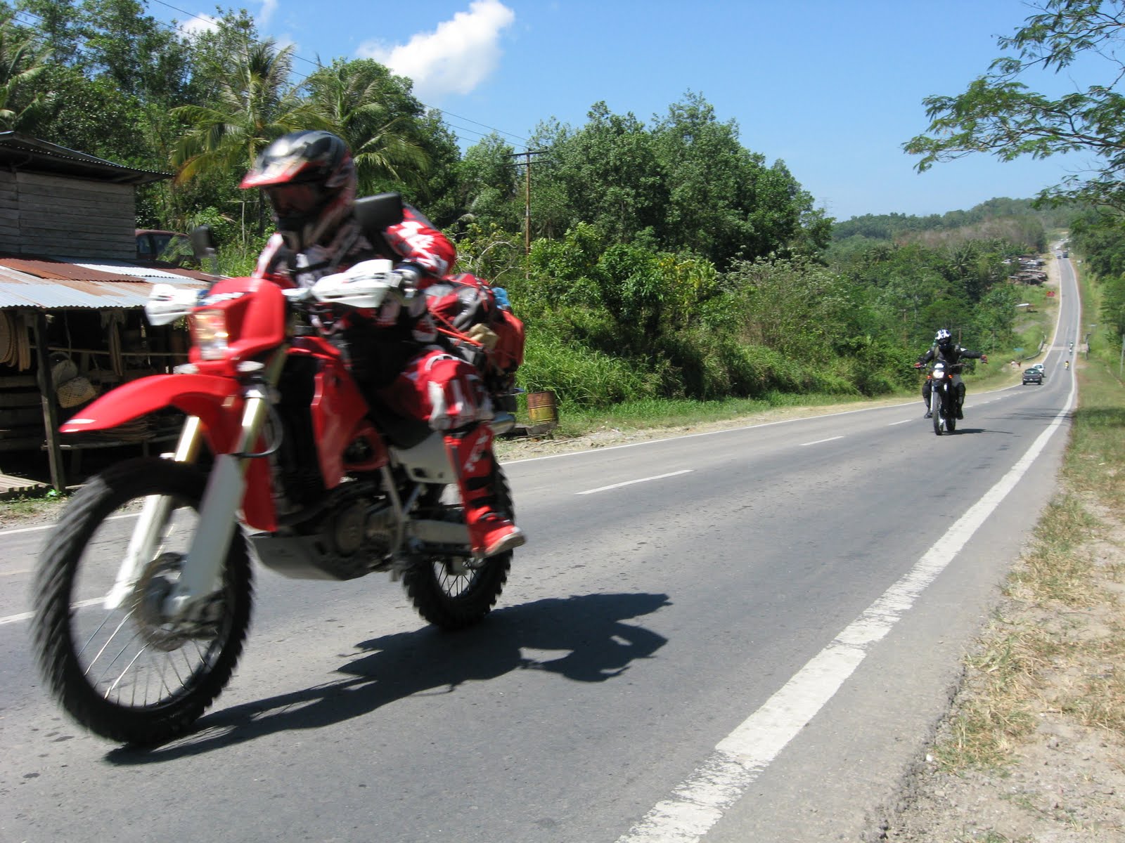 [IMG_2978.JPG]