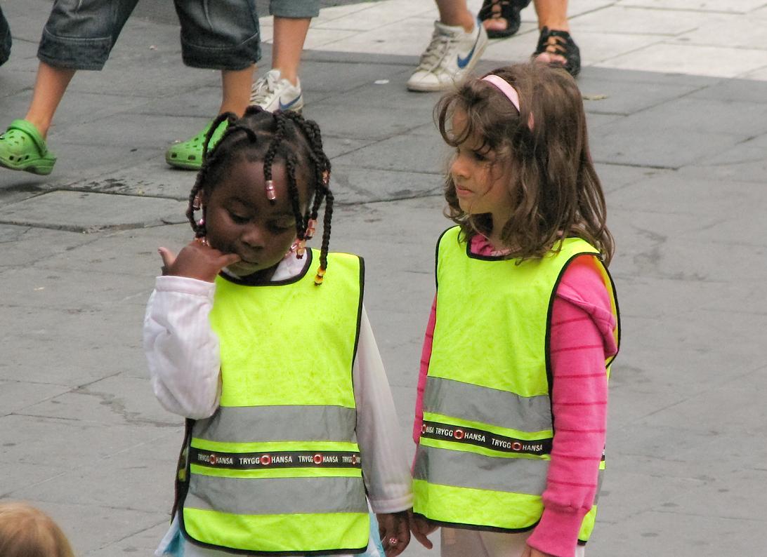 [kids-3056.jpg]
