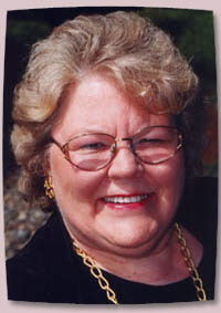 [laurainephoto.jpg]