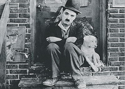 Le jour ou je me suis aimé pour de vrai CA94~Charlie-Chaplin-in-A-Dog-s-Life-Posters
