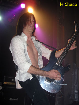 [dokkenn04.jpg]