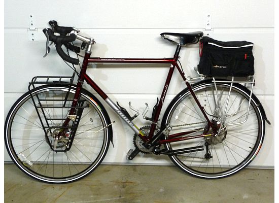 jamis aurora 2019 touring bike