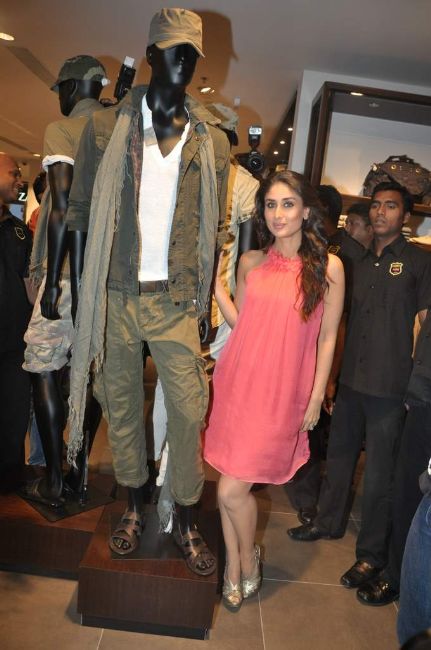 kareena kapoor picture at zara stores th anniversary glamour  images