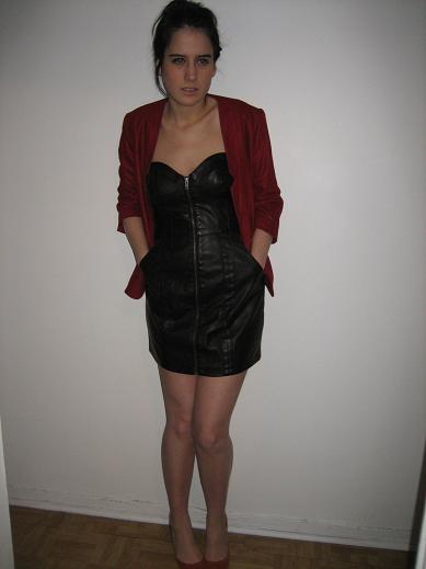 veste et robe(H&M), souliers(Zara)