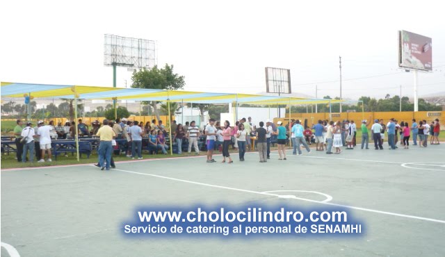 personal de SENAMHI en la
